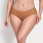 Scallop edge seamless panties